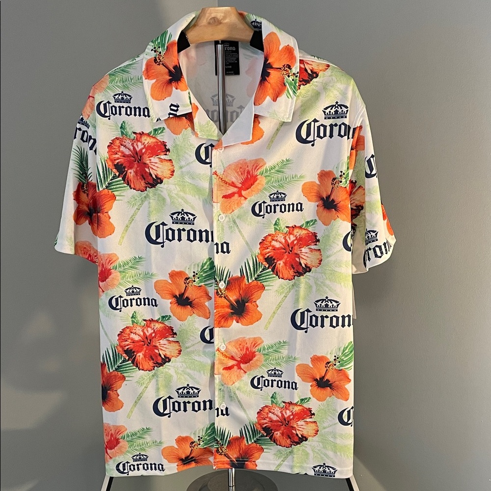 Corona Men's Tropical Hawaiian Floral Shirt - White and Red nwt large